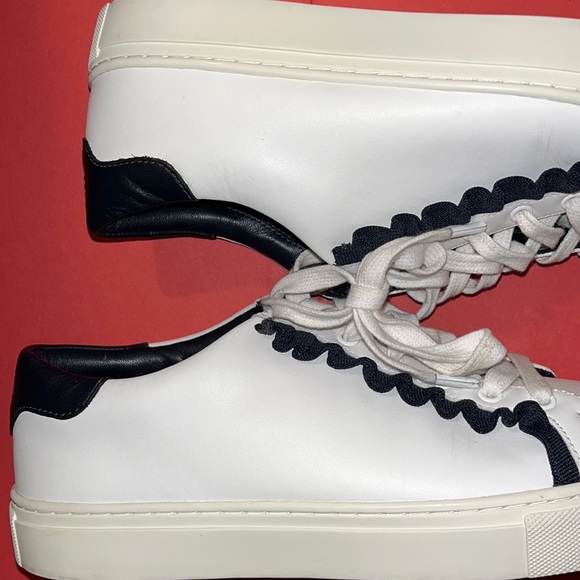 🏆🫶🏻🏆• Tory Burch x Ruffle, no feather vibes •🫶🏻🏆🫶🏻 - Picture 10 of 16